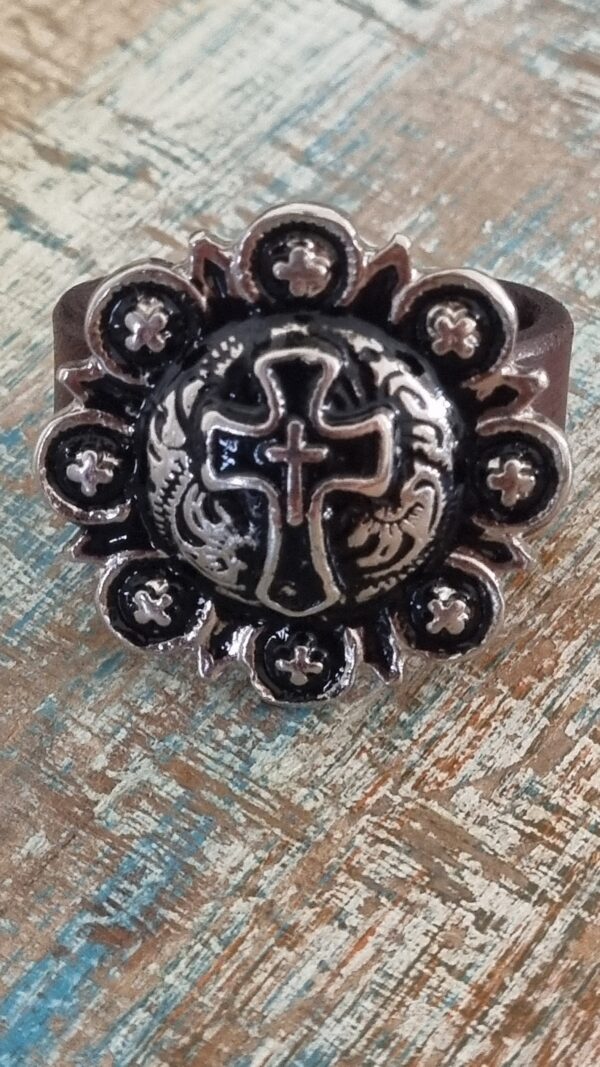Crucifix Slider - Image 3